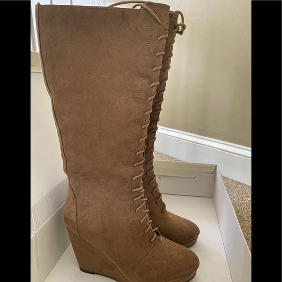 CATO Tall Laced-Heeled Boots - Picture 3 of 4